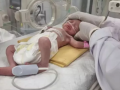 Γάζα: Πέθανε το βρέφος που γεννήθηκε με καισαρική μετά τον θάνατο της μητέρας σε βομβαρδισμό