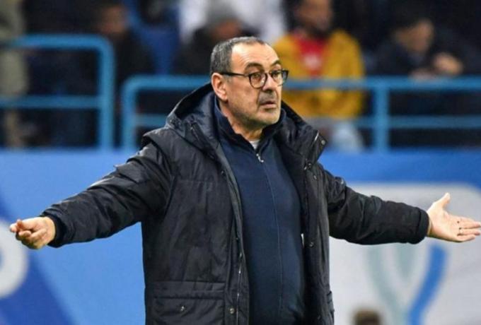 Νότιγχαμ Φόρεστ: "Χυλόπιτα" από Σάρι!