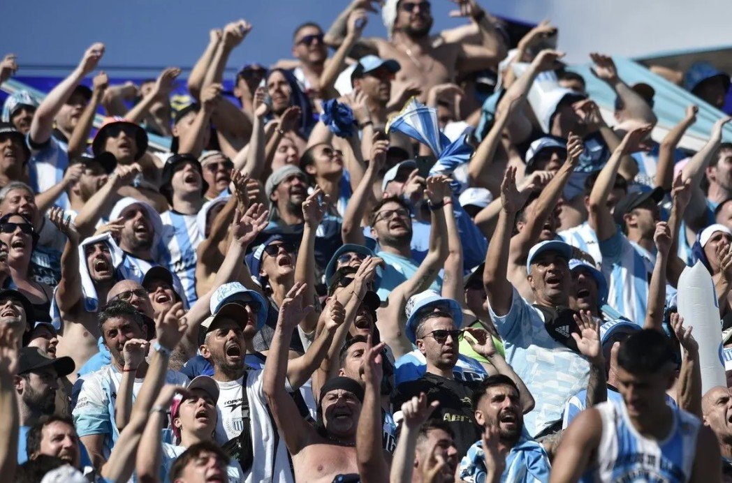 Πυροβόλησαν δύο οπαδούς, πριν από τον τελικό