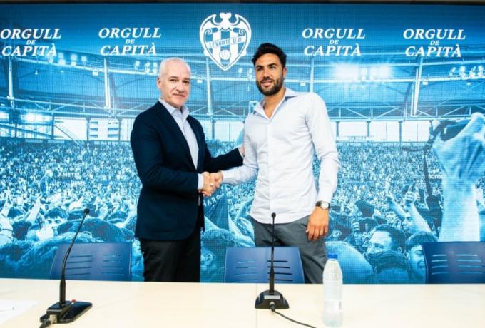 O Ιμπόρα αναλαμβάνει βοηθός προπονητή στην Λεβάντε