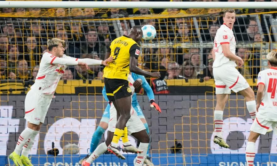 Bundesliga: Δύσκολη αποστολή για Μπάγερν, ντέρμπι Ντόρτμουντ-Λειψία