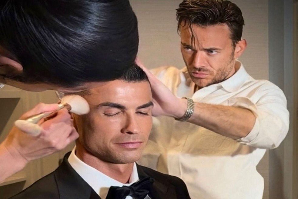 Ποιος είναι ο Έλληνας hairstylist πίσω από το άψογο look του Ρονάλντο