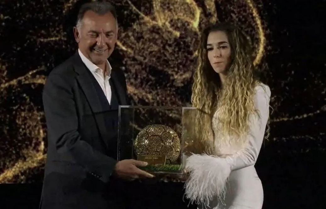 Συγκίνηση στην απονομή βραβείου για Ζότα: “Ευχαριστώ που κρατάτε ζωντανό το όνομα του Ντιόγκο”