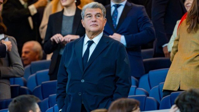 Λαπόρτα: «Οι διαιτητές ευνοούν μια ομάδα που έχει κανάλι για να λέει ότι τη βλάπτει η διαιτησία»