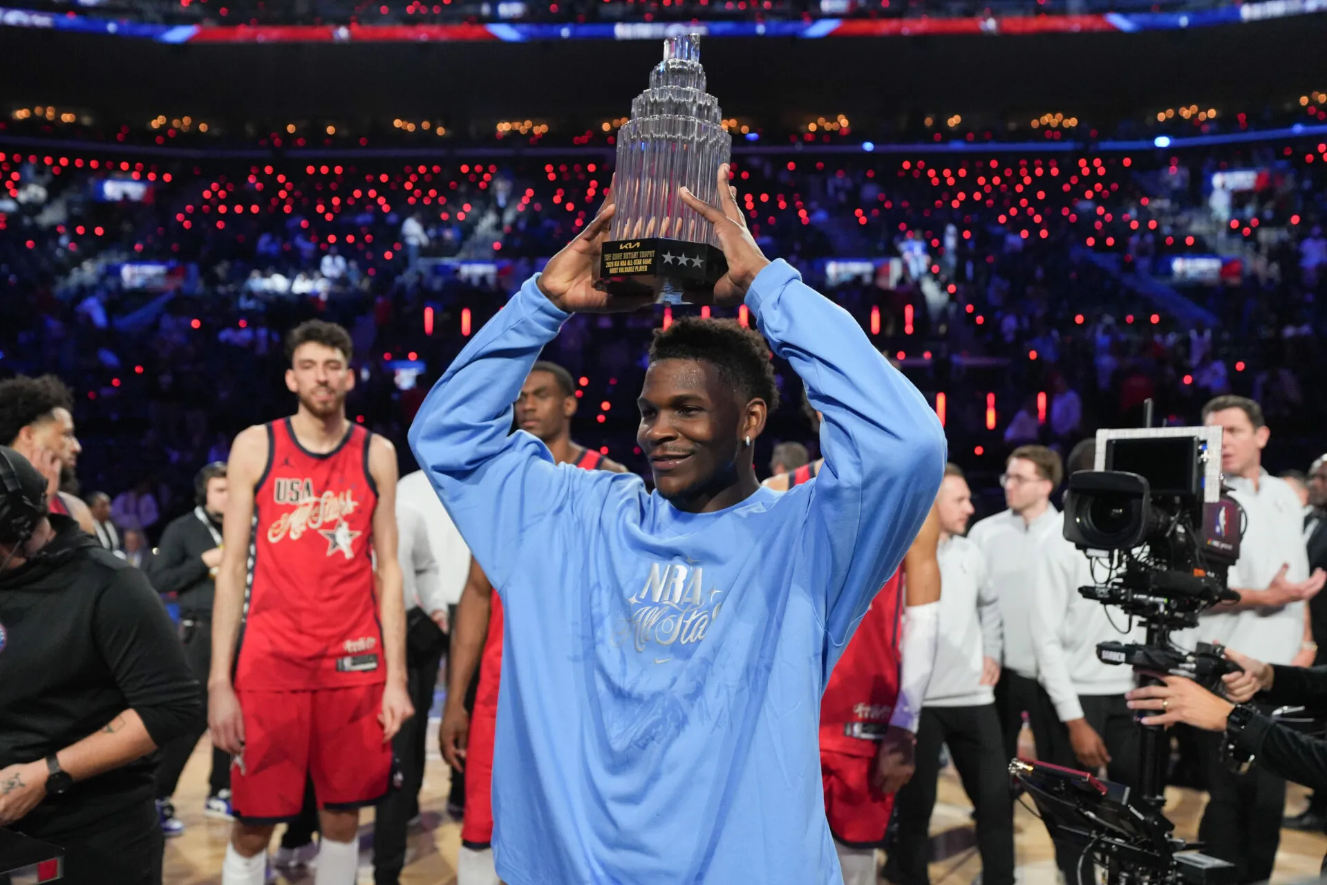 Ο Άντονι Έντουαρντς αναδείχθηκε ως ο MVP του All-Star Game