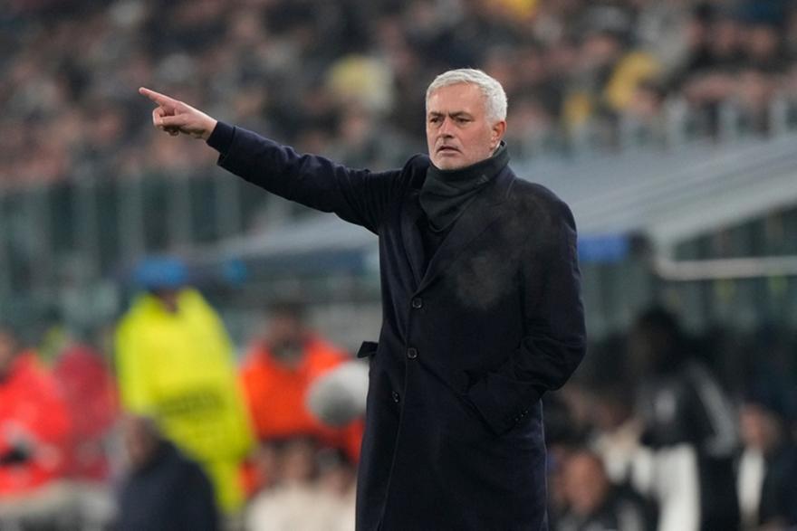 Μουρίνιο: Δέκα σερί νοκ άουτ χωρίς νίκη στο Champions League