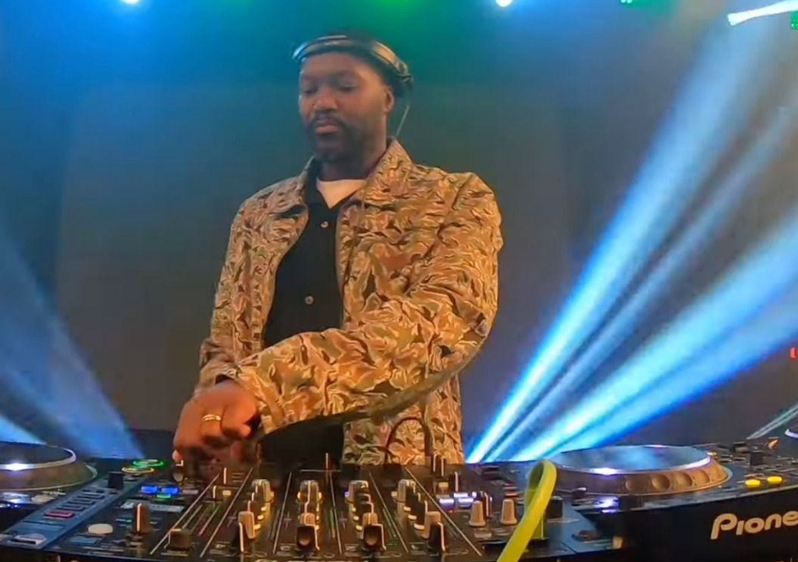 Θα παίξει μουσική ως DJ στην Ίμπιζα, σε ένα από τα κορυφαία clubs του κόσμου