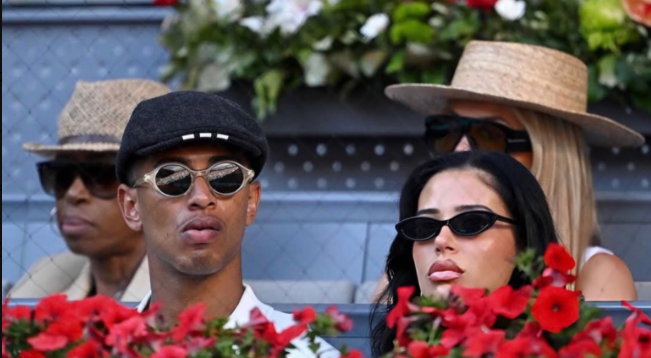 Με τη μητέρα και τη σύντροφό του στο Madrid Open