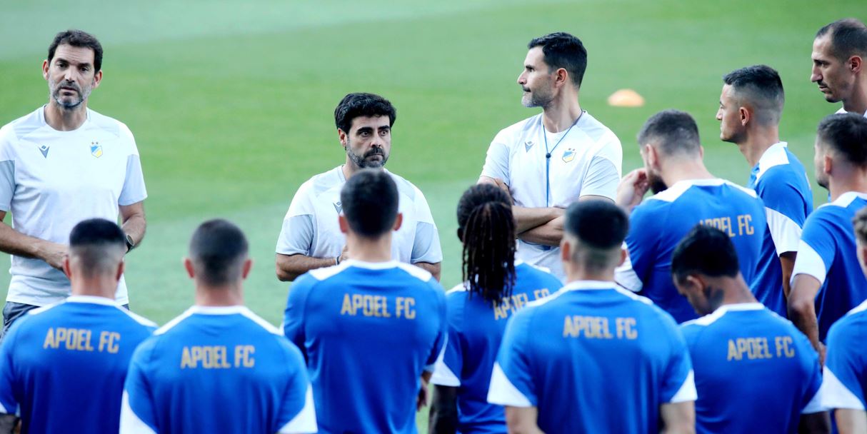 ΑΠΟΕΛ43
