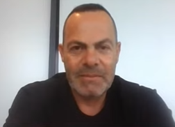 ;Ες;Ες