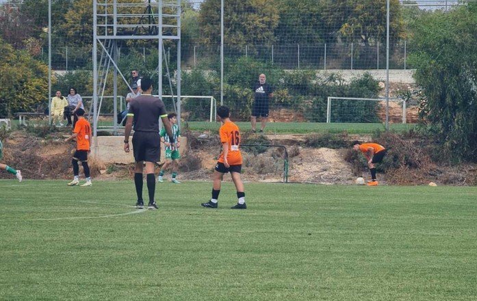 ΑΠΟΕΛ43