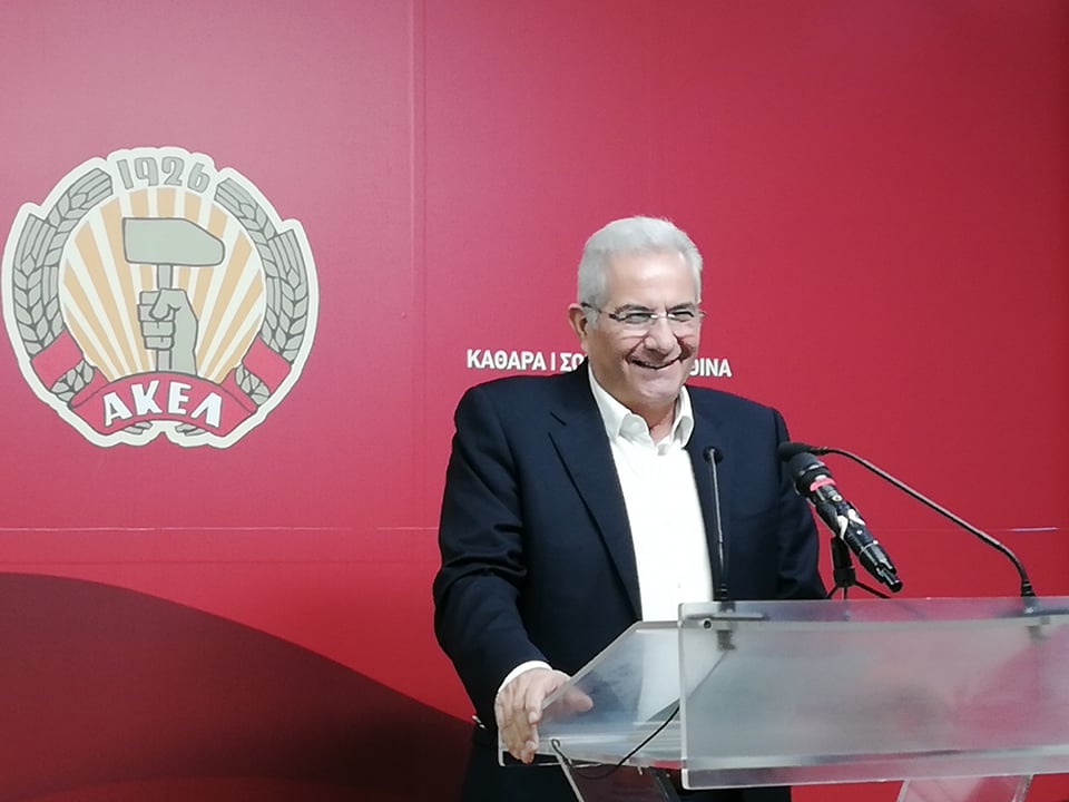 εςεςες