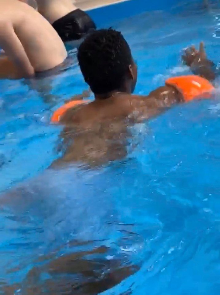 d