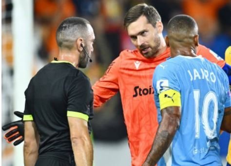 ΑΠΟΕΛ43