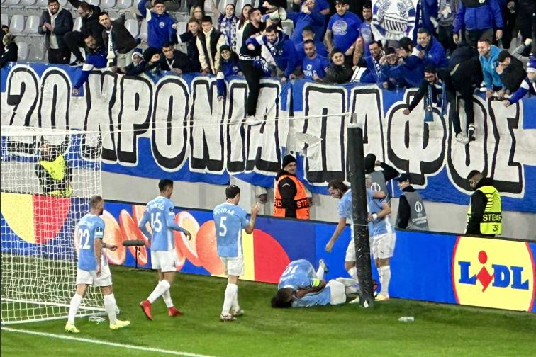 ΑΠΟΕΛ43