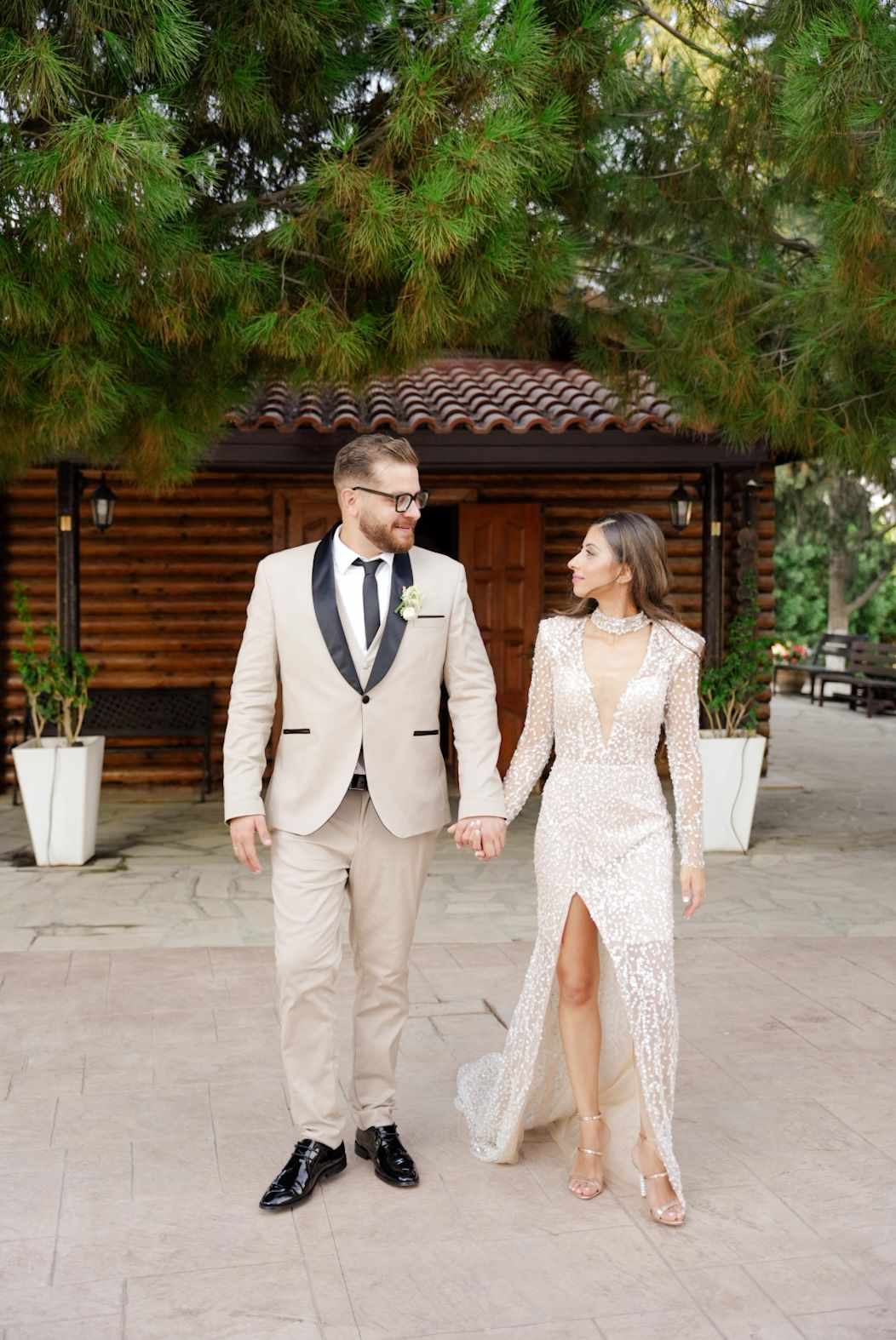ερυερυερ