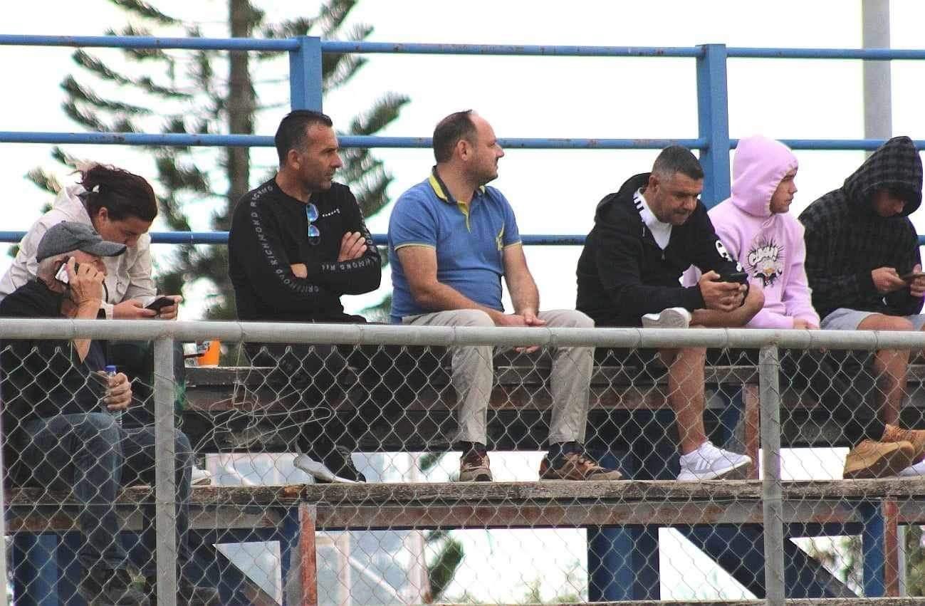 θικθι