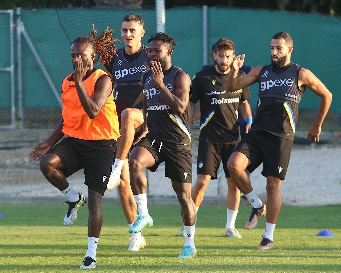 ΑΠΟΕΛ43