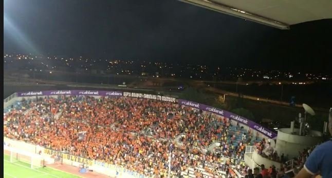 apoel_petalo
