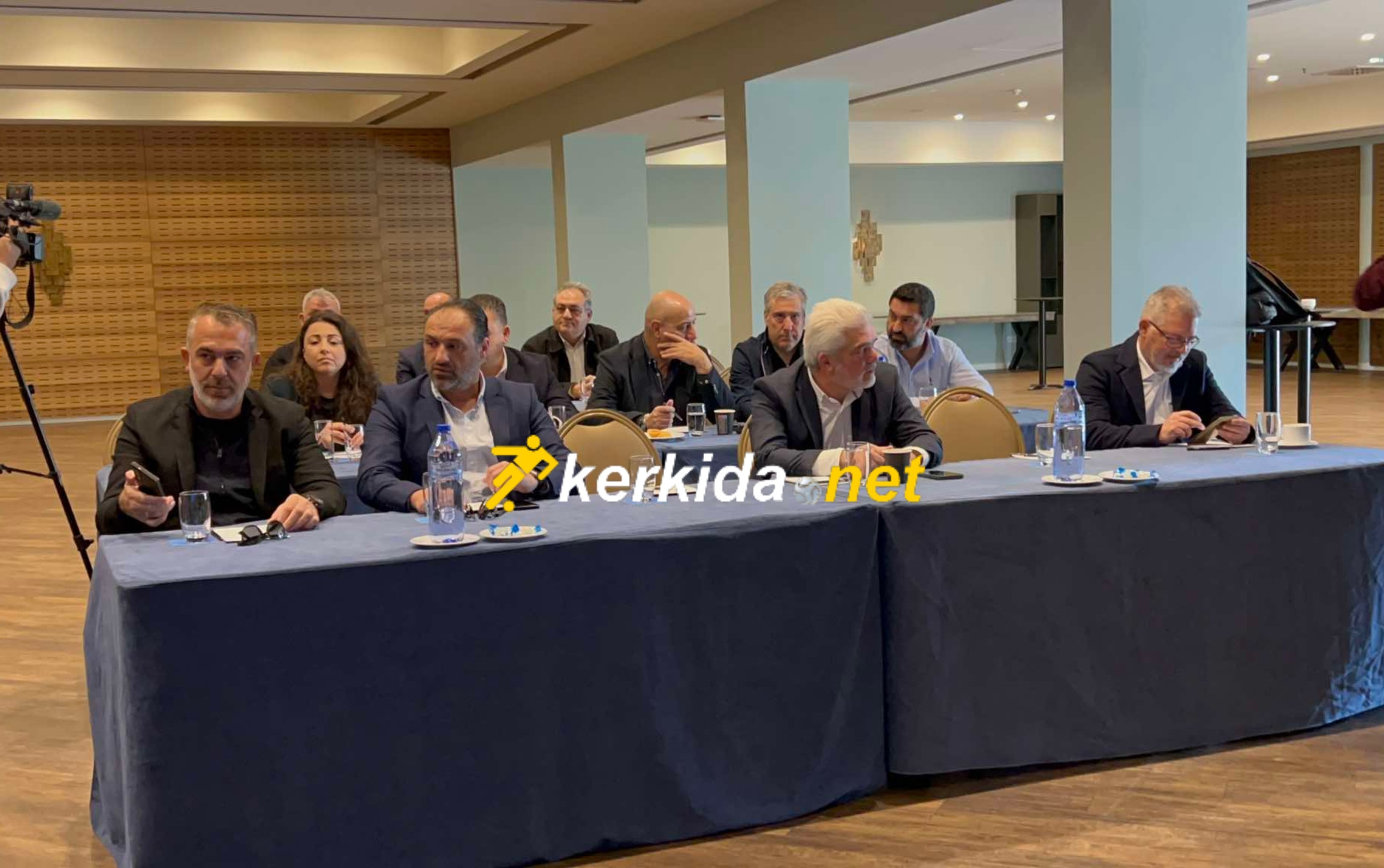 ΑΠΟΕΛ43