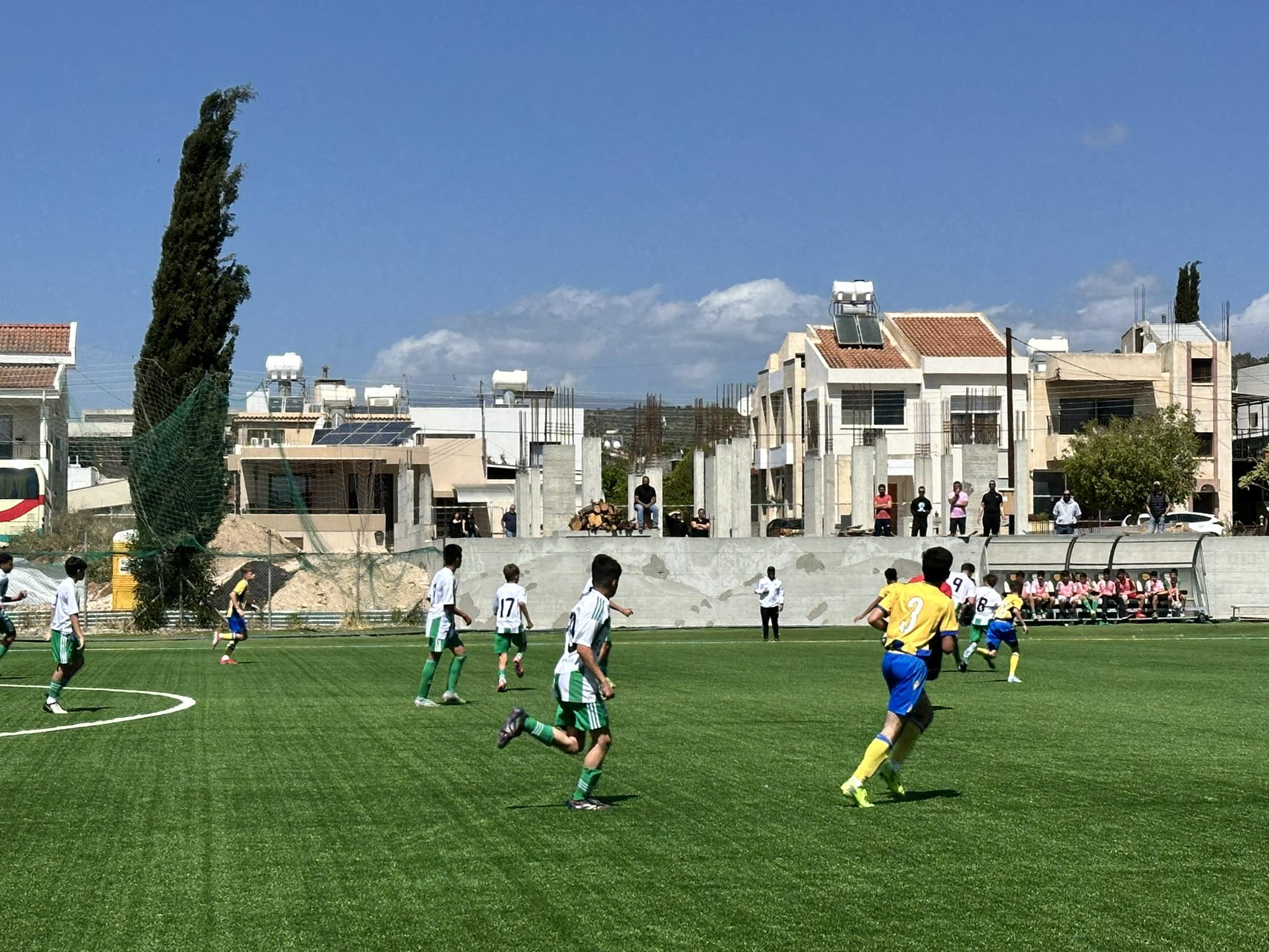 ΑΠΟΕΛ43