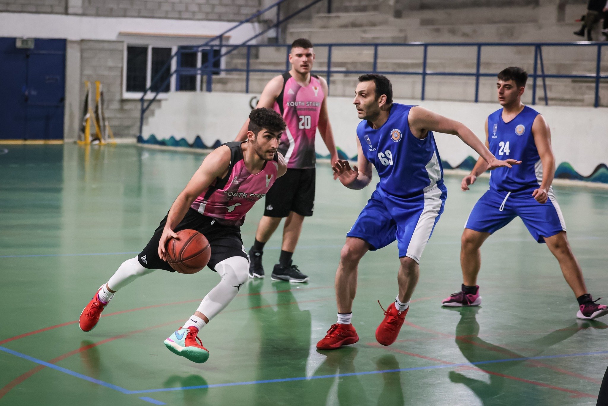 ΑΠΟΕΛ43