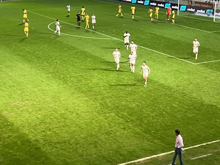 2-0