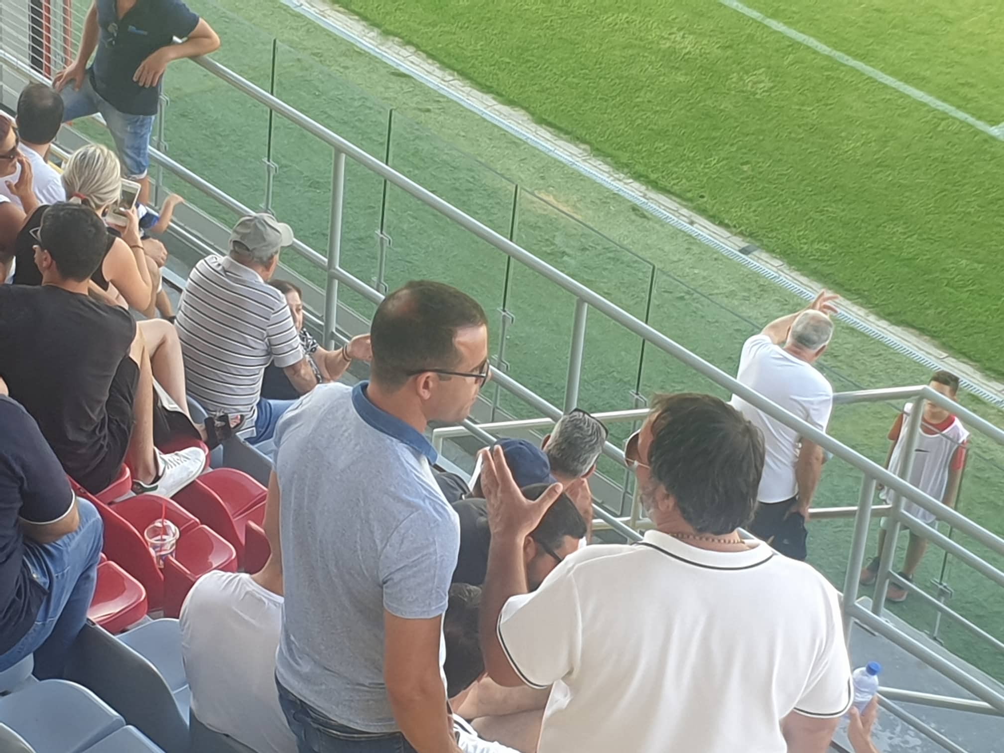 μακηςσ