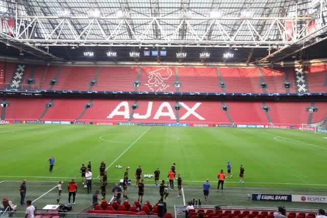 apoelajax