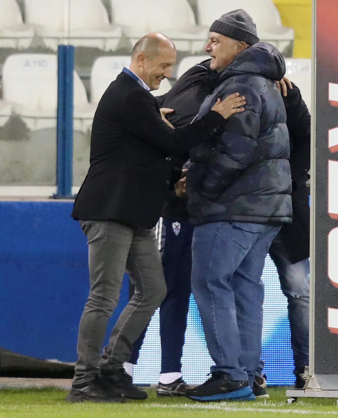 ι0ξμκ0ο9πι