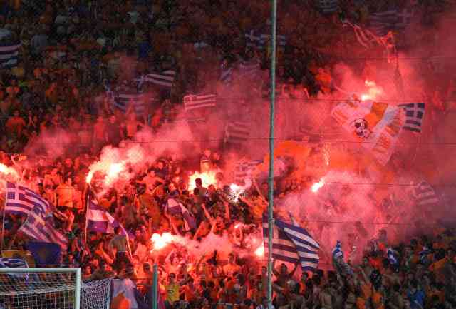 APOEL_fans