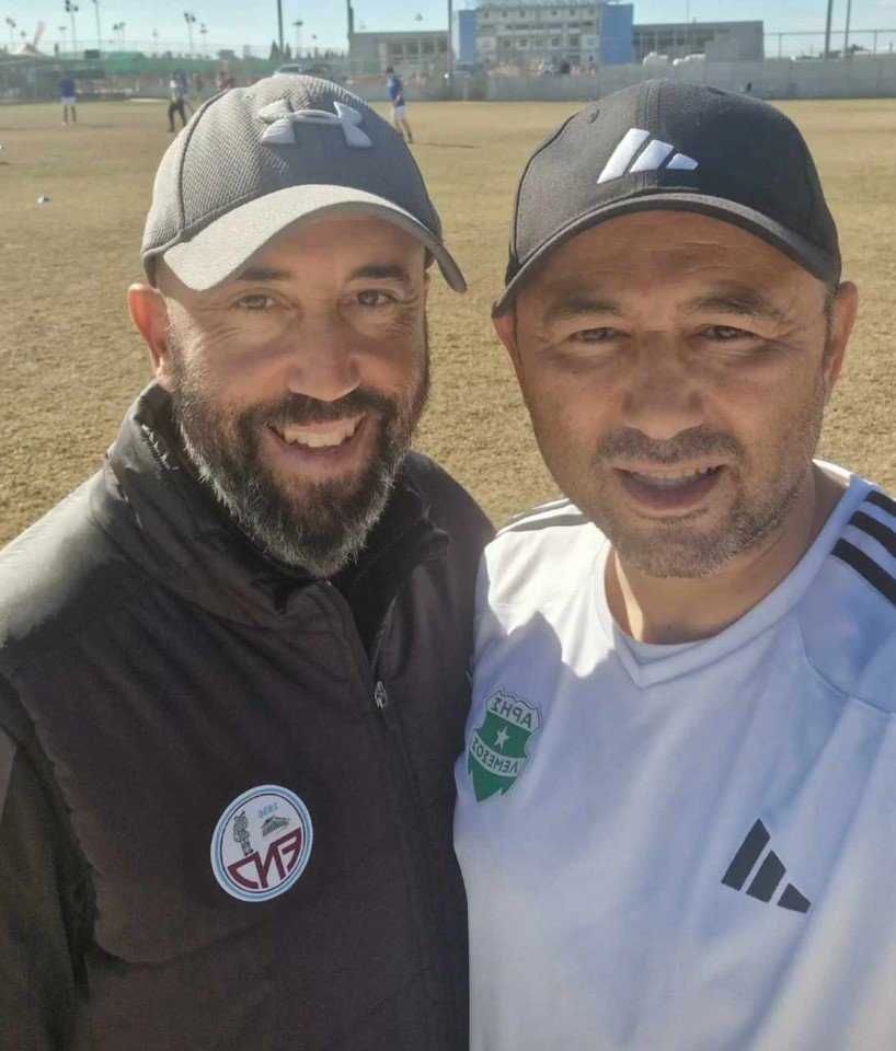 τρες;