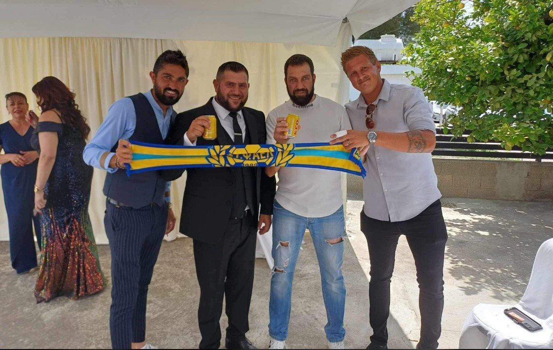 τυξη