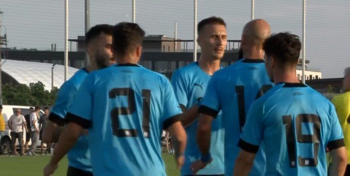 4-0 απ