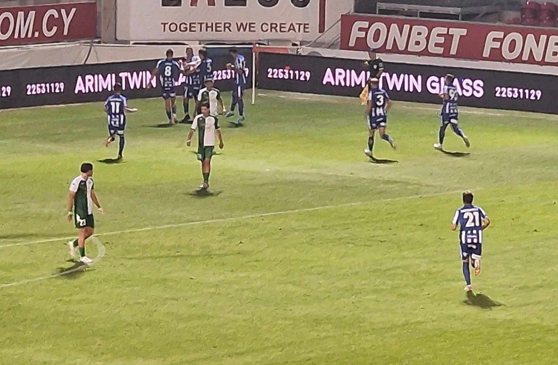 1-1 καμπρ
