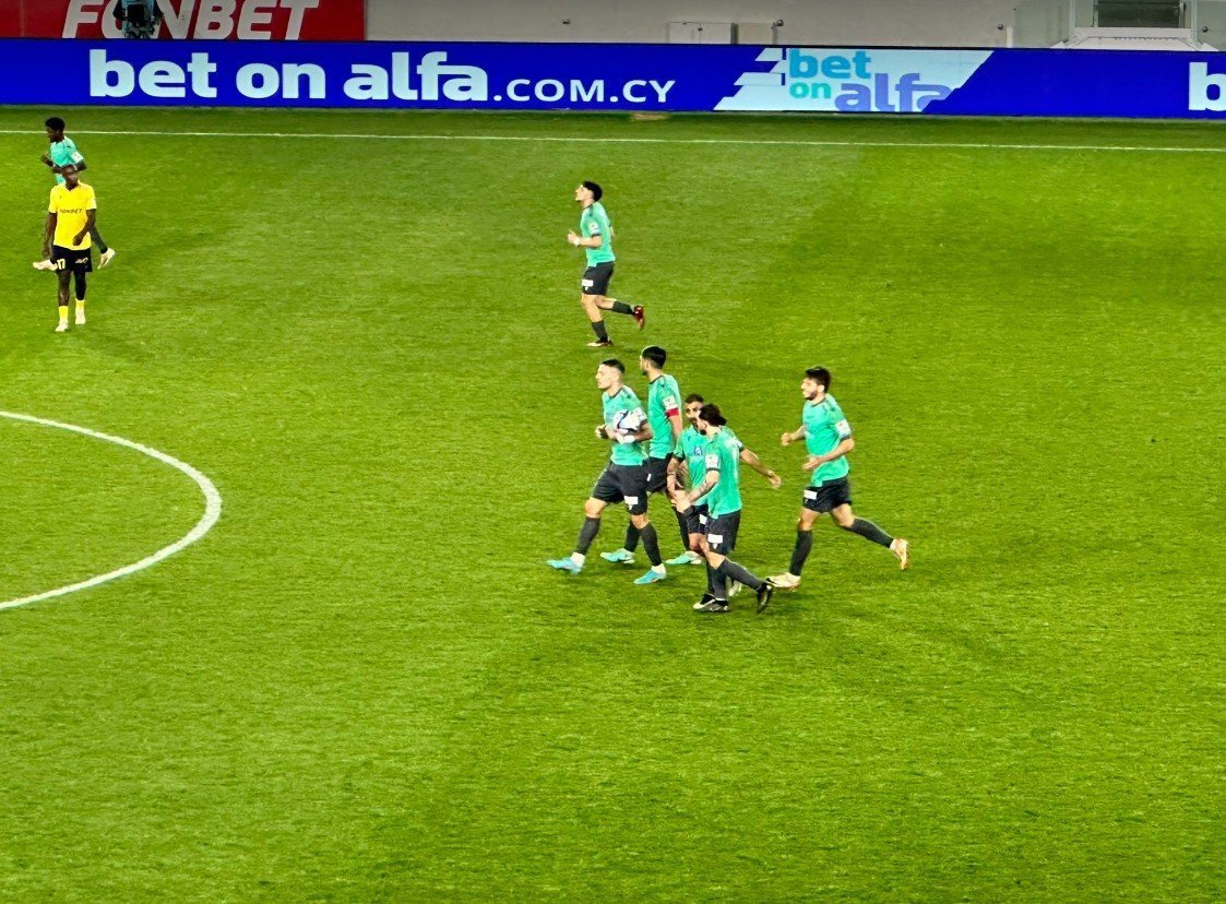 3-2