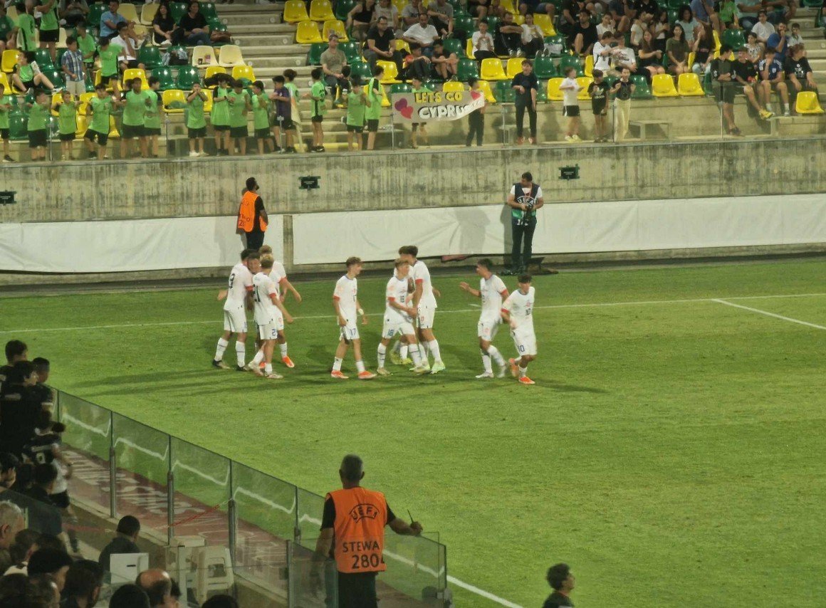 3-0