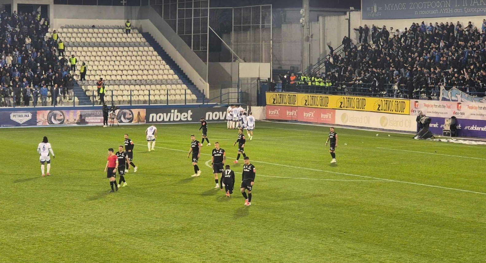 2-0 απολ