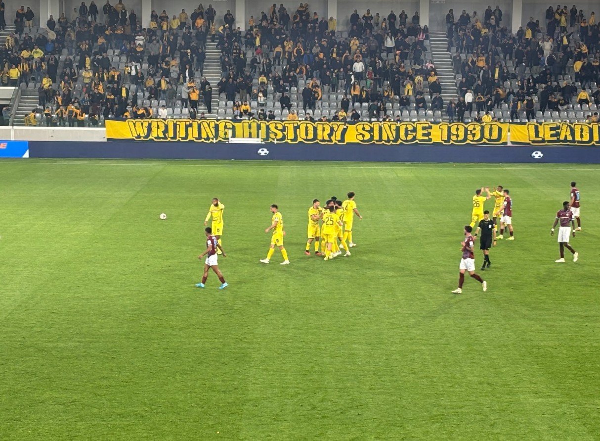 1-0 τρι
