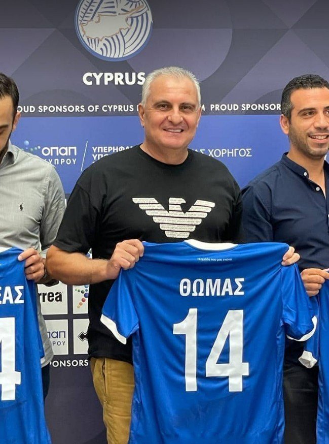 θωμ ν14