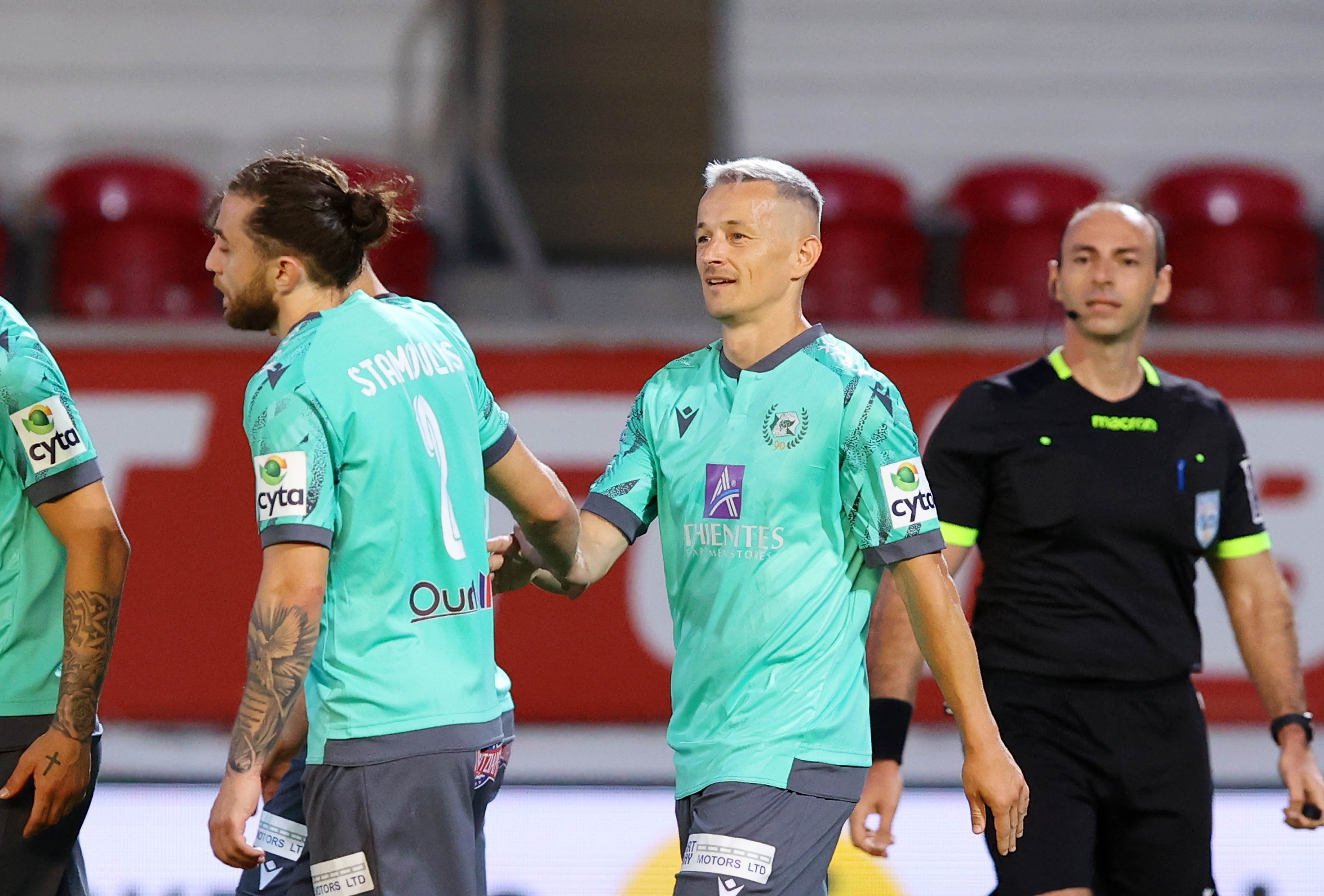 τρηρ