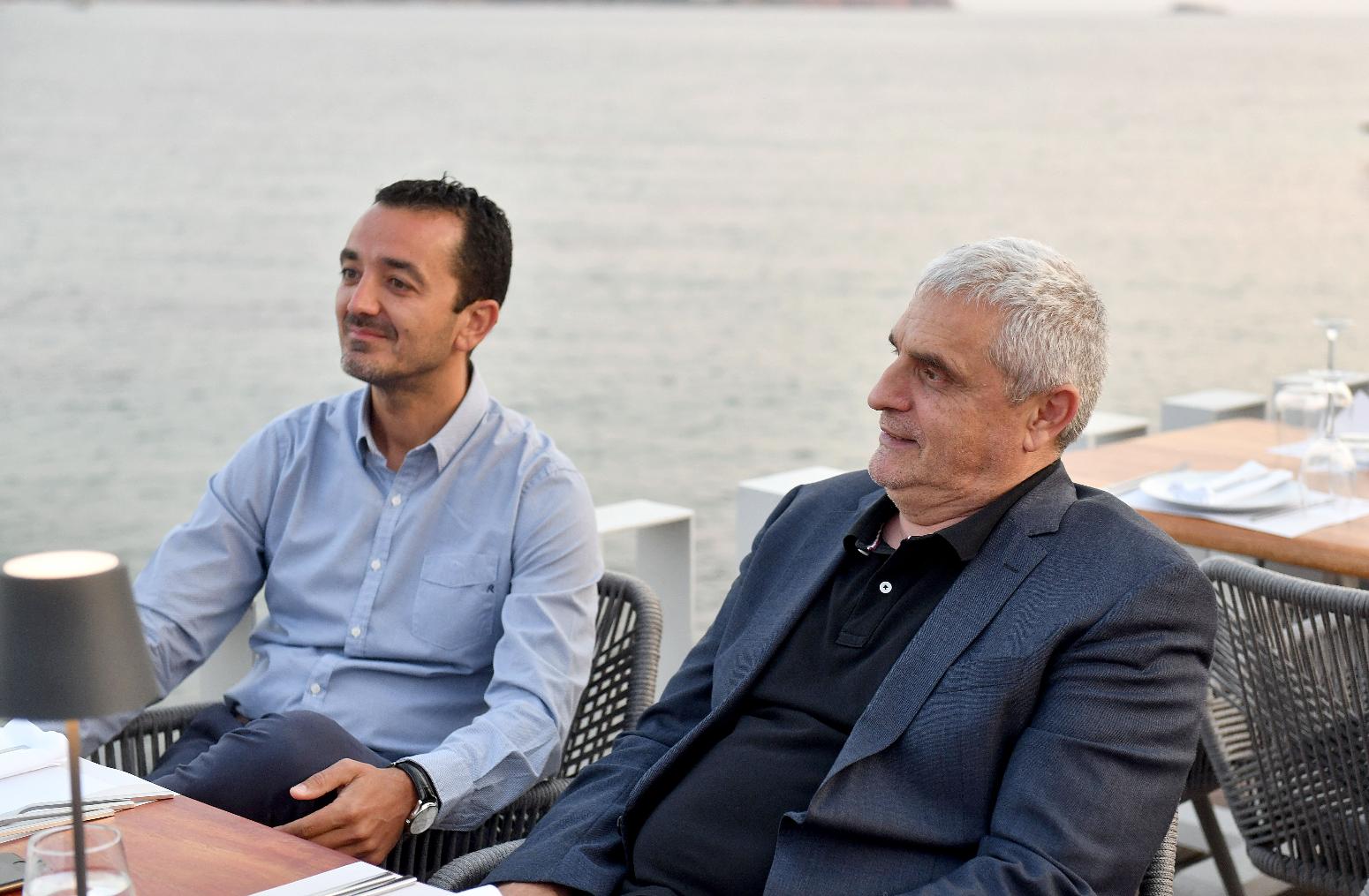 κ,ξηκη