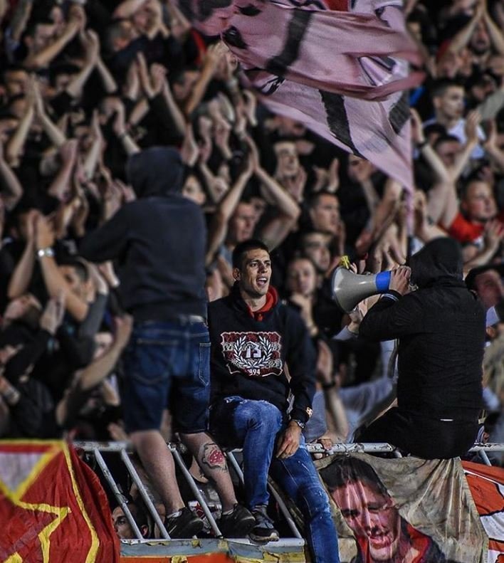 εεεε