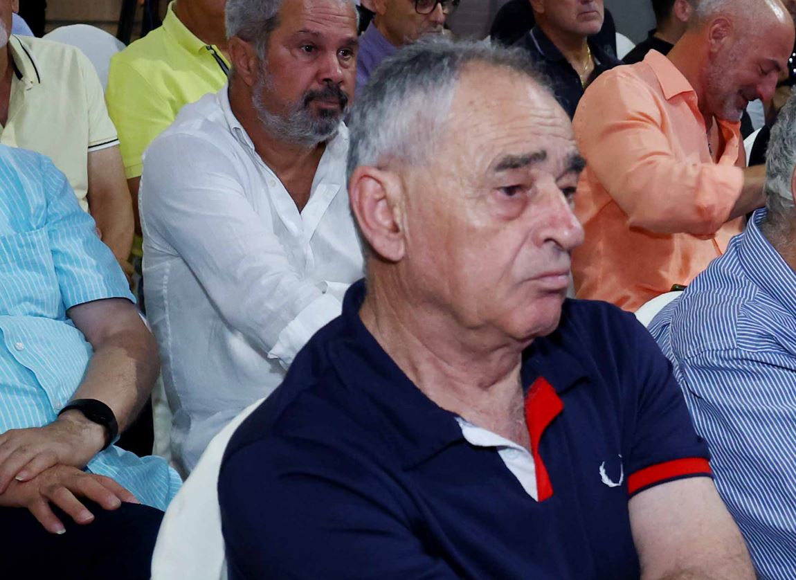 ΑΠΟΕΛ43