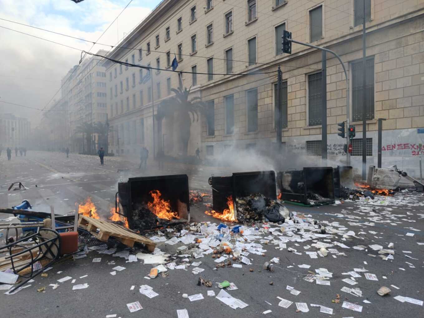 ΑΠΟΕΛ43