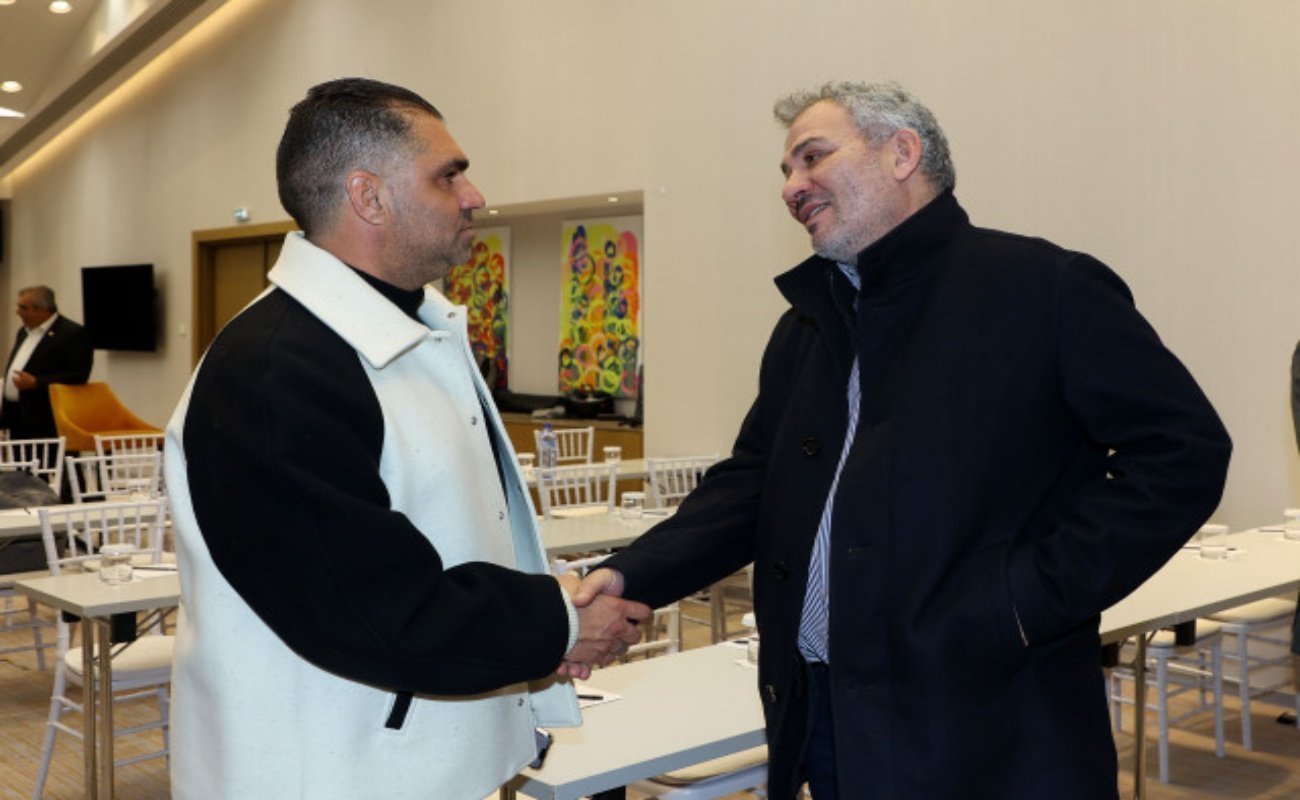 ΑΠΟΕΛ43