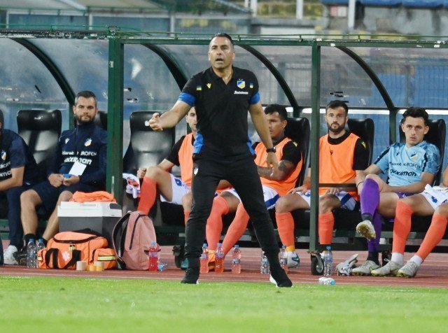 ΑΠΟΕΛ43