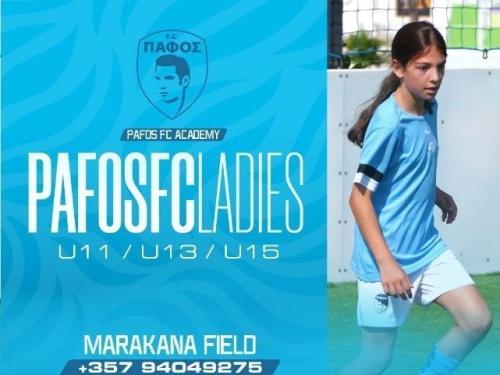 Το προπονητικό team της Pafos FC Ladies