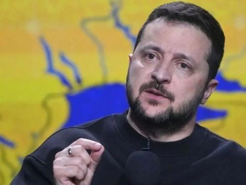 Zελένσκι: «Είμαι ευγνώμων στη Βουλή των Αντιπροσώπων των ΗΠΑ για τη βοήθεια στην Ουκρανία»