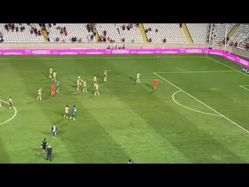 Αποδοκιμασίες ΑΠΟΕΛ μετά την ήττα με ΑΕΚ